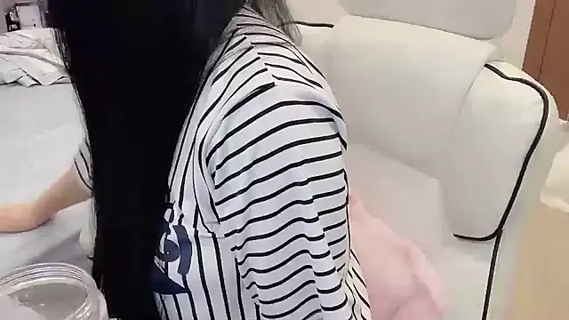 Pun8386 라이브 XXX 채팅