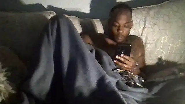 Chat XXX en directo de zdaddymm