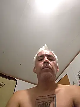 Xoc8_ লাইভ XXX চ্যাট