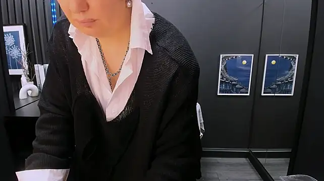 CarmenSoft's Live XXX Chat