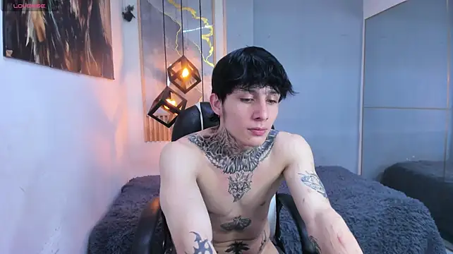 Cry_thereal: онлайн-секс-чат