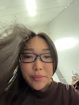trytomakememoam Chat XXX in diretta
