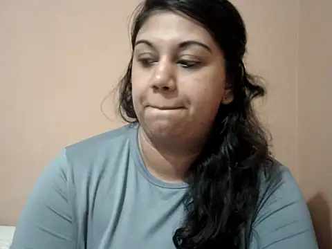 bellachow10's Live XXX Chat