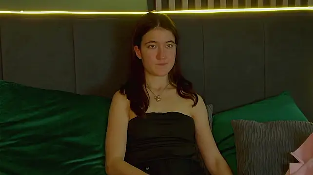 AprilWulkings élő XXX-chatje