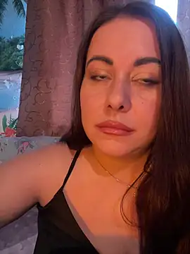 DaisyStreet XXX чат на живо