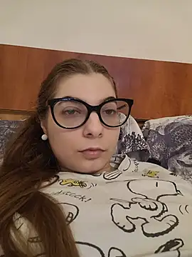 צ'אט XXX בשידור חי של sweetbabygirlforyou