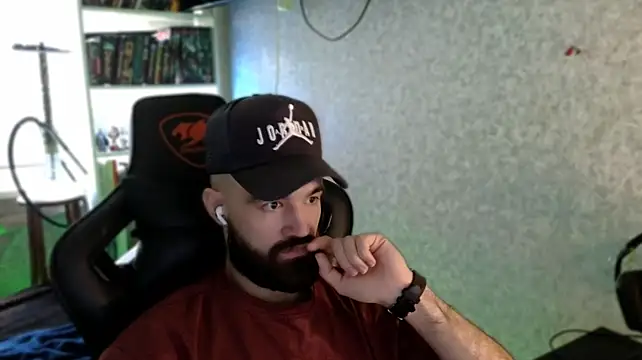 _Serious_Man Chat XXX in diretta