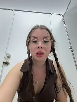 Chat XXX ao vivo de MeliMoon