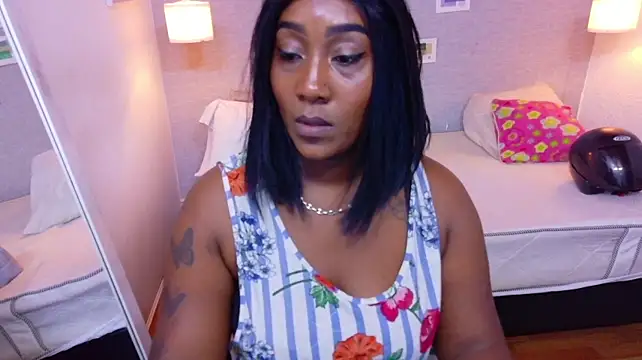 kiara_evanss' Live XXX Chat