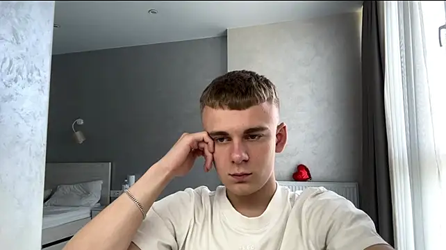 SoloFury – Naživo XXX chat