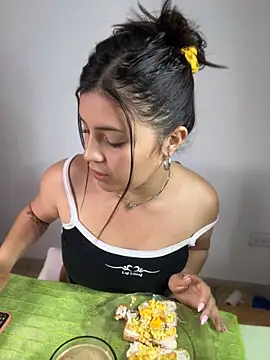 AitanaRosee's Live XXX Chat
