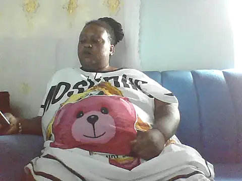 צ'אט XXX בשידור חי של fat_ebonyqueen