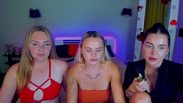 MagicEyess XXX чат на живо