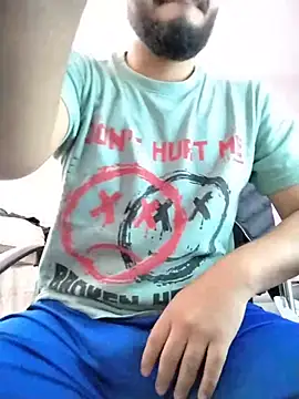 XXX chat uživo modela BadboyX333