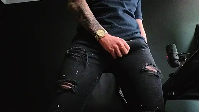 FelixStarkk 라이브 XXX 채팅