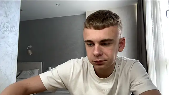 SoloFury – Live XXX-chat
