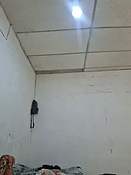 Noscayn Live XXX chat