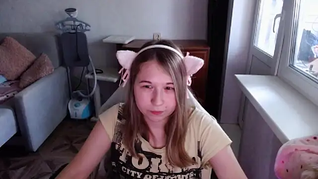 Chat +18 de Emily-Way ao vivo