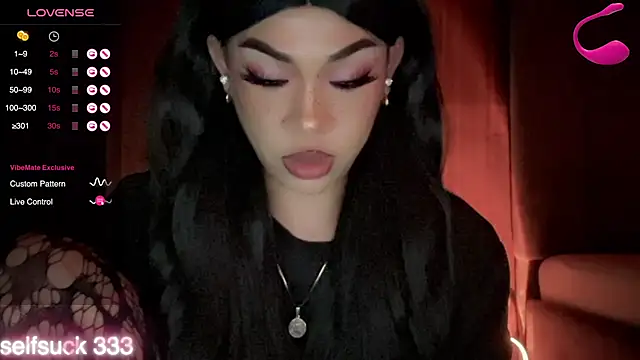Chat +18 de madam_agnes1 ao vivo