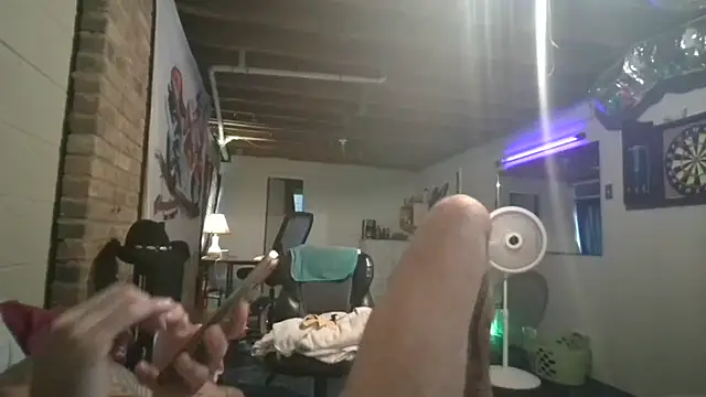 XXX chat uživo modela dapowercouple