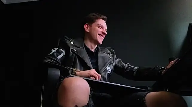 FelixStarkk 라이브 XXX 채팅