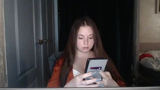 ryhhnnagold99's Live Chat Room