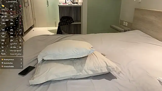 kelly_wayne7 – Naživo XXX chat