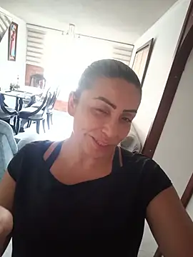maynor_1998 Live XXX-Chat