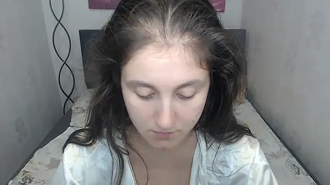 XXX chat uživo modela Holliy_Cooper