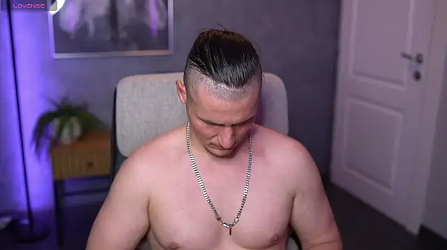 Chat XXX en directo de Alex_Wilde