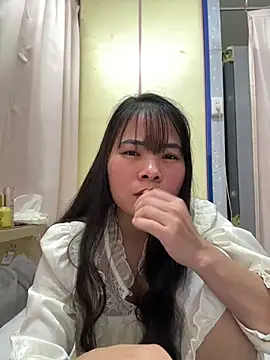 Naked-xxn Live XXX chat