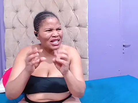 XXX chat uživo modela BubblyCheese