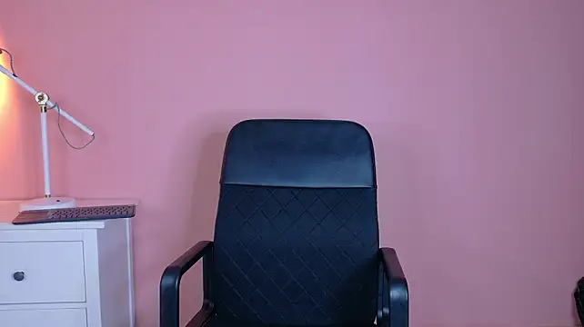 Chat XXX en directo de MiiaaVelvett__