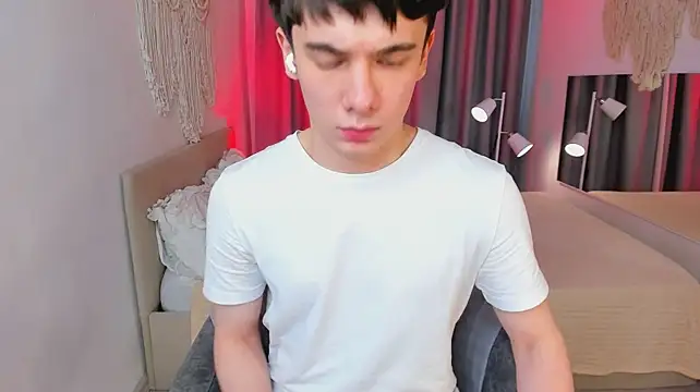 Ethan_CroweのライブXXXチャット