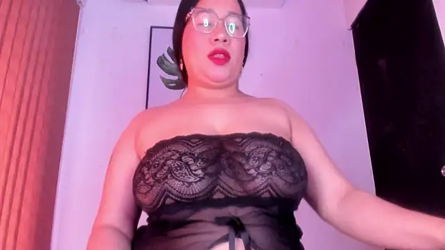 alondrabigtits: онлайн-секс-чат