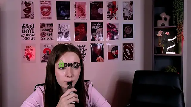 Czat XXX na żywo – nekky_mouse