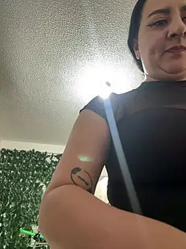 XXX chat uživo modela Abril_Luv
