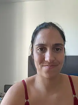 LaPetiteKim Chat XXX live