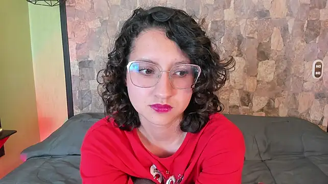 Chatroom XXX en direct de JustVeroo_