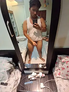 nudemehardn Live XXX chat