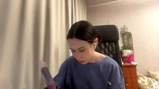צ'אט XXX בשידור חי של AteEtonian