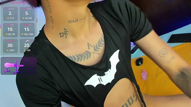 lukasstrong_のライブXXXチャット