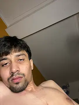 Chat XXX ao vivo de justinzaaa
