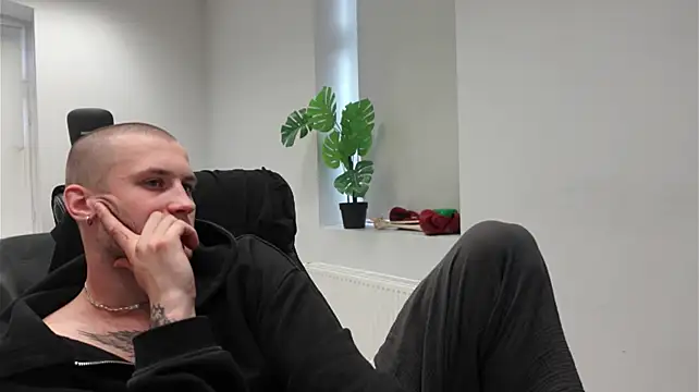 Igor_Wilde – Naživo XXX chat