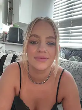 Chat XXX ao vivo de AlexiiaHaven