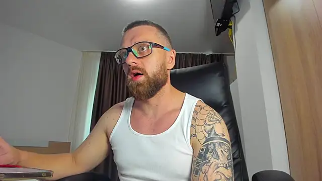 Онлайн чат XXX Findom_guy