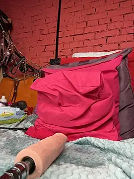 Denise__levi_'s Live XXX Chat