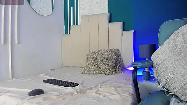 Im_Kael_ Adlı Modelin Canlı XXX Sohbeti