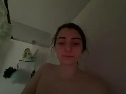 Chat XXX ao vivo de Snowbunnycake_131
