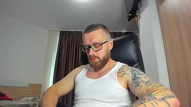 Chat +18 de Findom_guy ao vivo